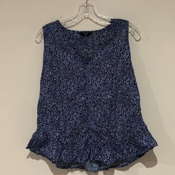 Lucky Brand V-Neck Shirt New without Tag - Picture 1 of 4